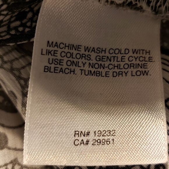 Allie & Rob long sleeve pullover shirt size small - Picture 6 of 8